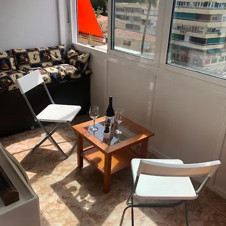 Precioso Estudio Muy Cercano A La Playa Апартаменты *