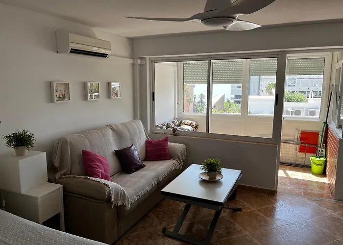 Precioso Estudio Muy Cercano A La Playa Апартаменты *